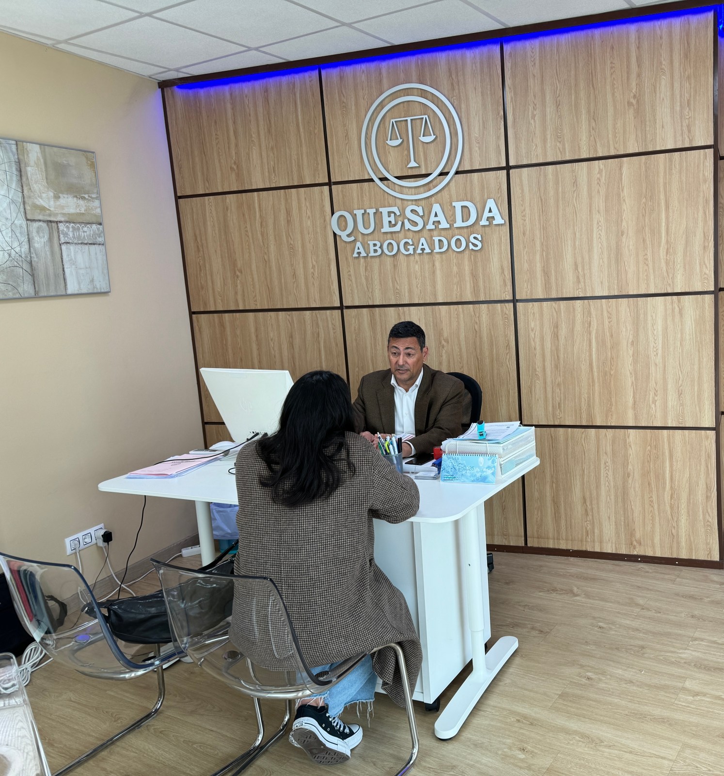 Quesada Abogados Extranjería - IMG 5746